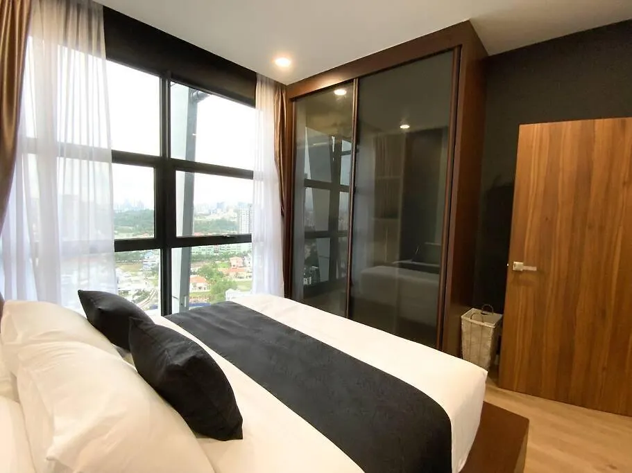 Kl Staycation @ Arte Mont Kiara Kuala Lumpur Apartment